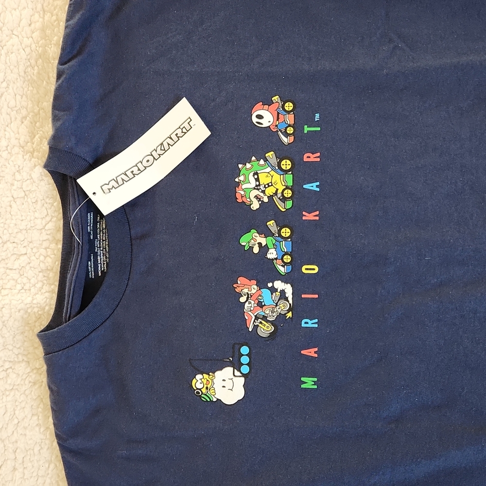 NWT Nintendo Mario Brothers long sleeve Black shirt, Medium